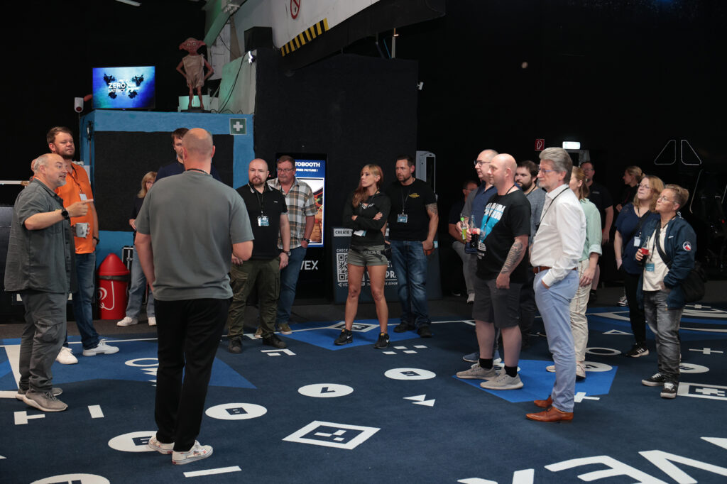 Unternehmenspräsentation beim CrossClubbing Event bei Markus Pohle im VR-Park Unna